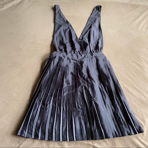 Forever 21 Backless Dress - Gray, Size Small - Picture 1 of 5